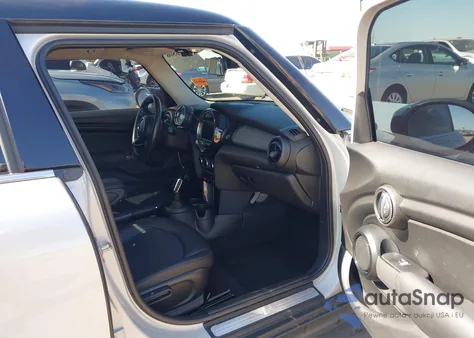 2020 Mini Hardtop 4 Door Cooper из США, поврежденный, VIN WMWXU7C08L2L76572